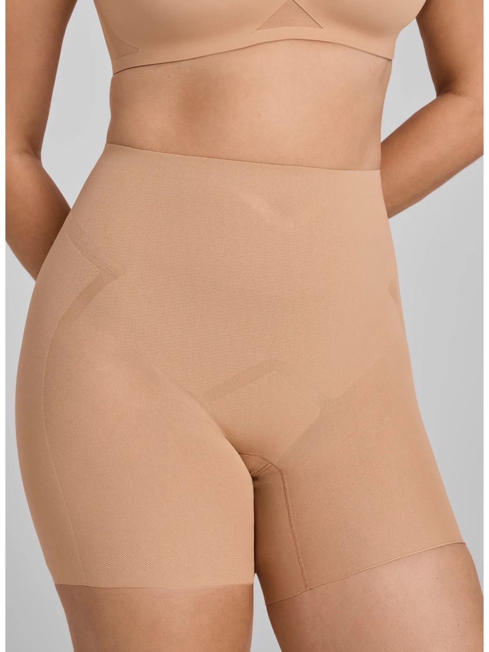 Honeylove Meshsculpt Mid Rise Shaper Shorts, size med, new, no hygiene liner